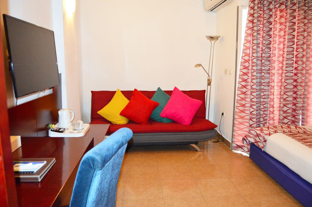 Léon Hôtel Kinshasa Exterior foto