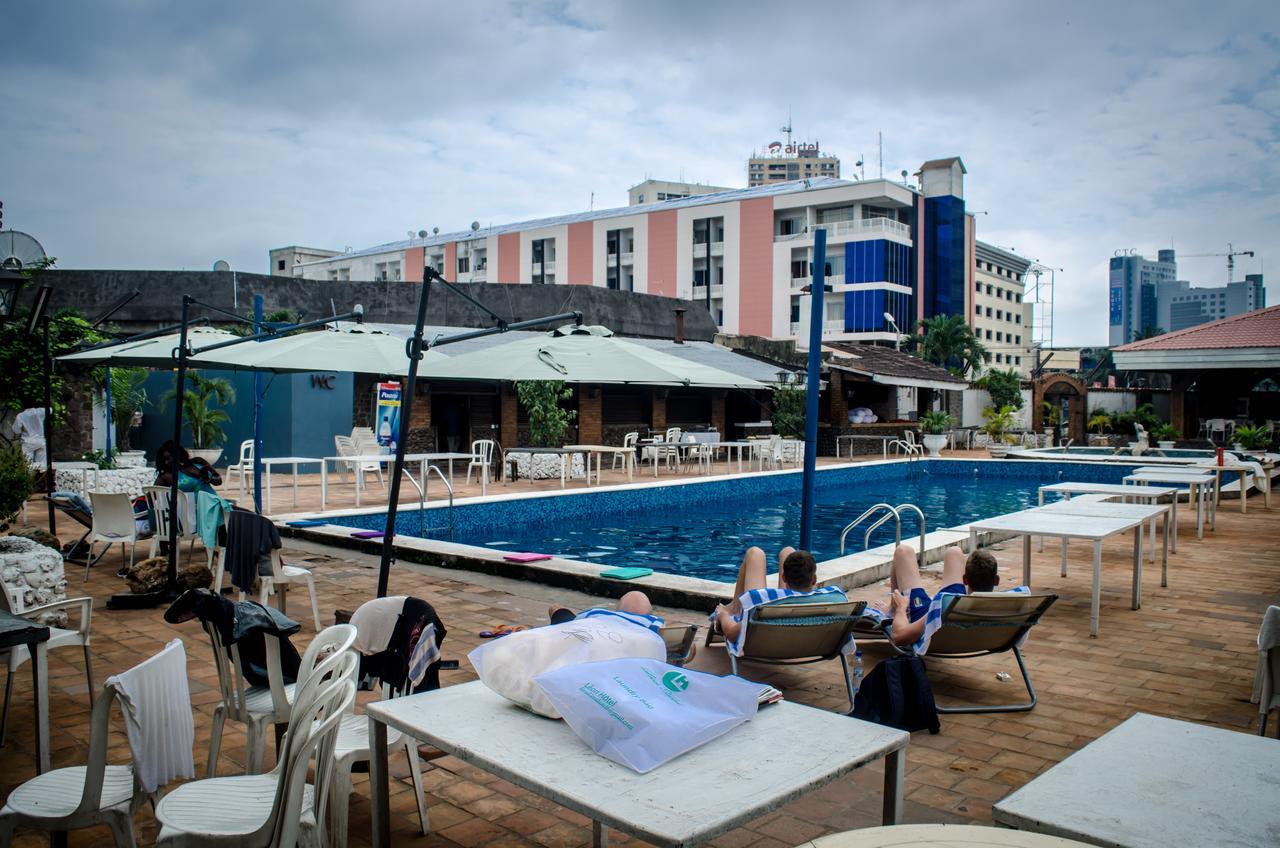 Léon Hôtel Kinshasa Exterior foto